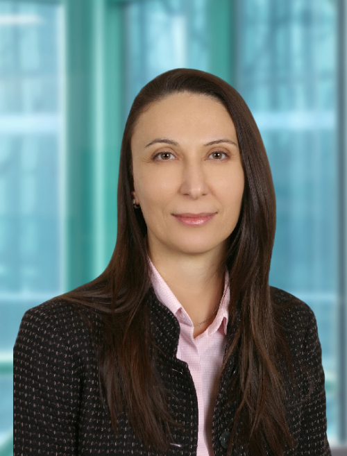 Gergana Kukundjieva (500 x 657 px)